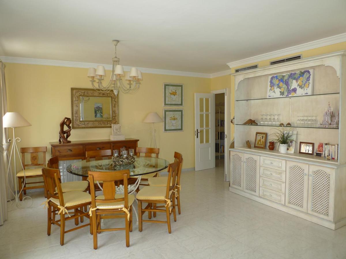 Torrox Costa Beachfront Apartment מראה חיצוני תמונה