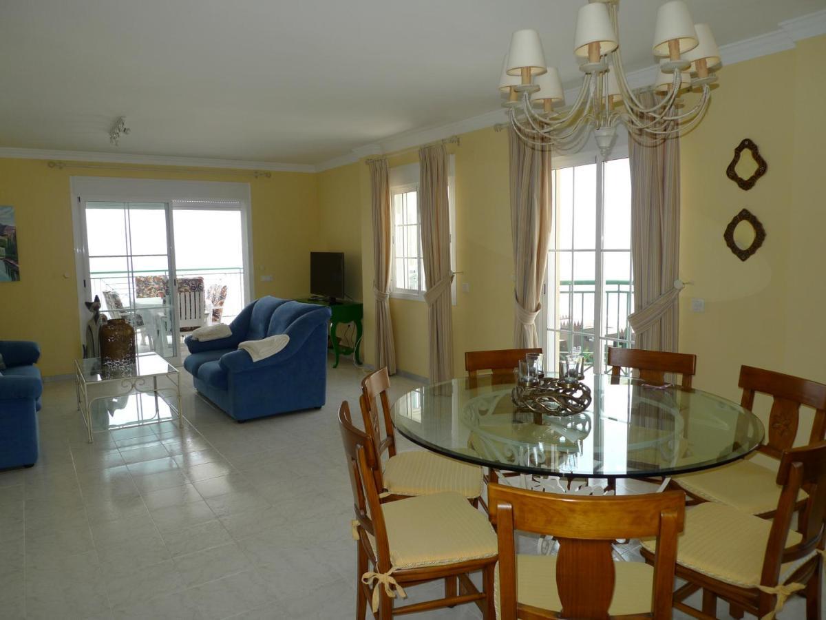 Torrox Costa Beachfront Apartment מראה חיצוני תמונה