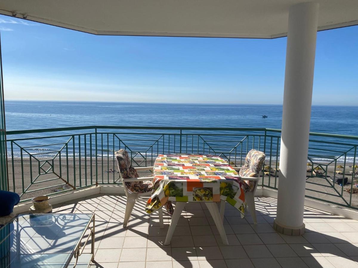 Torrox Costa Beachfront Apartment מראה חיצוני תמונה
