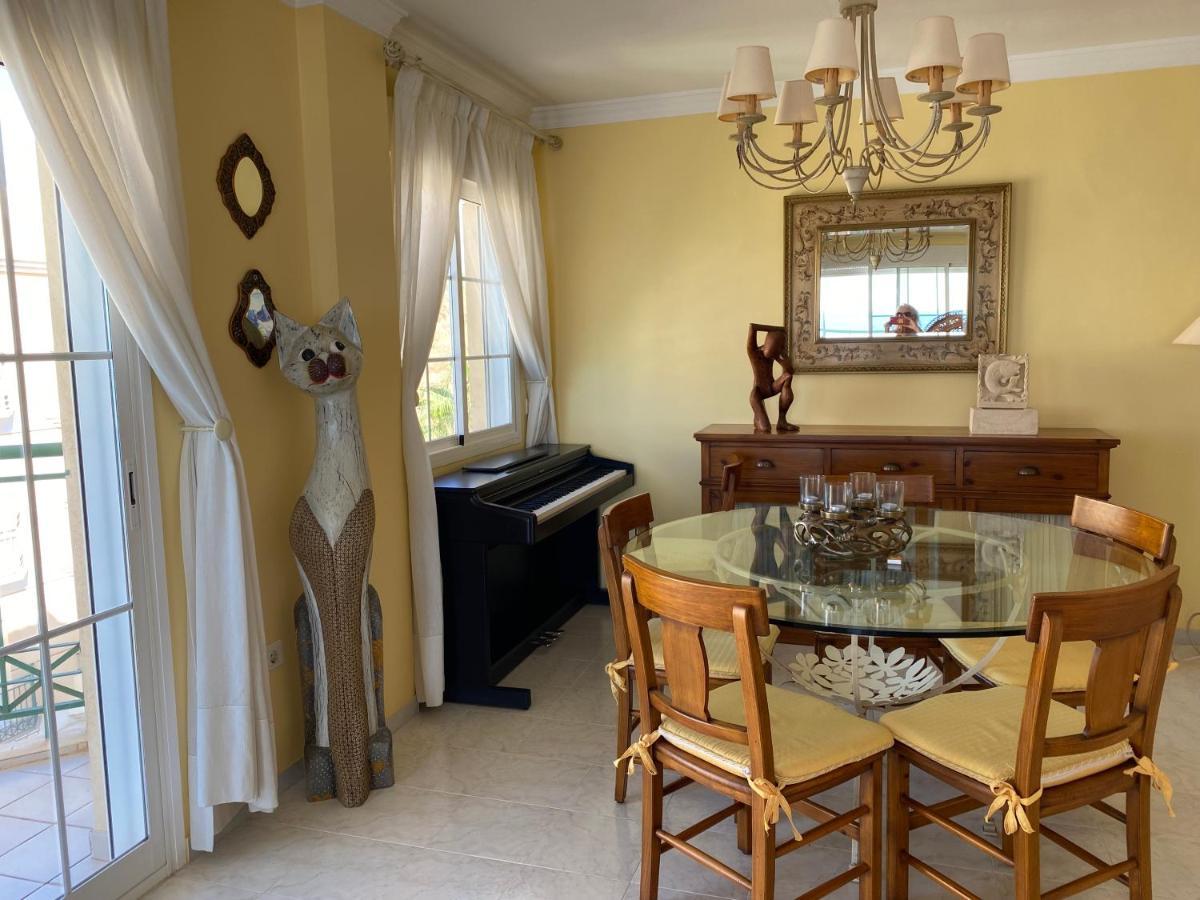Torrox Costa Beachfront Apartment מראה חיצוני תמונה